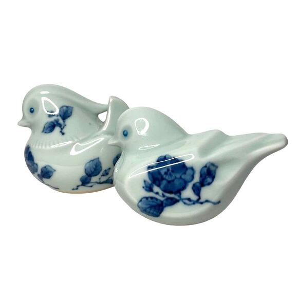 Vintage FF Porcelain Floral Painted Bird Figurines - Picture 1 of 7